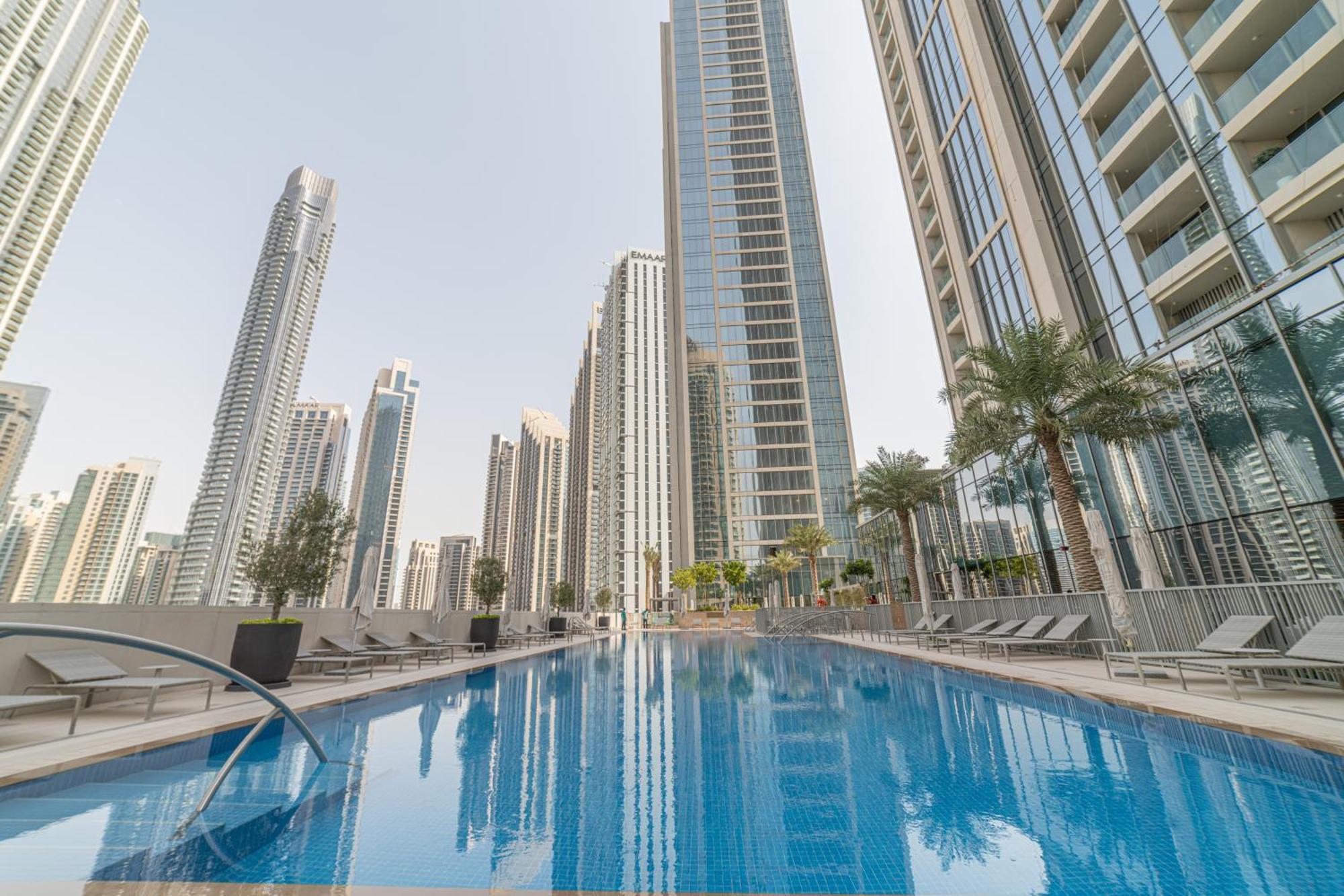 First Class 2br With Full Boulevard View Апартаменти