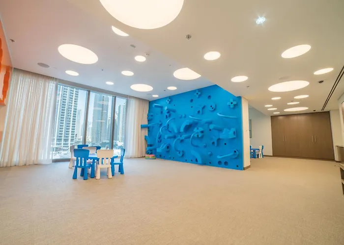 First Class 2Br With Full Dubai Boulevard View